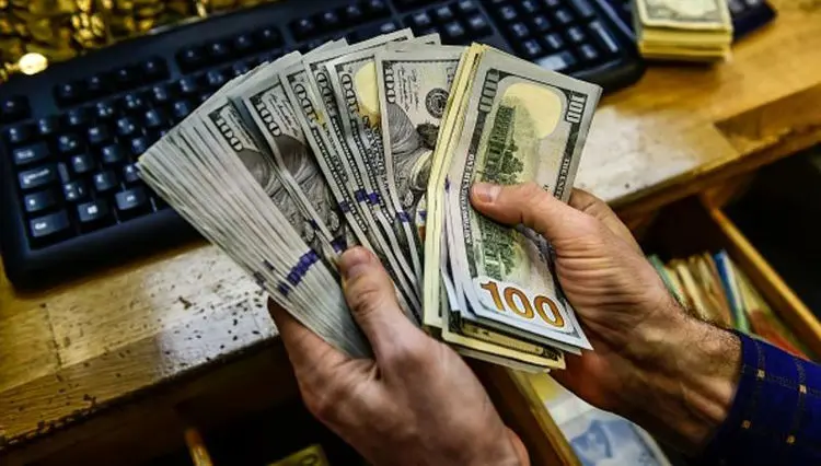 جدیدترین قیمت‌ها از بازار آزاد دلار و سکه