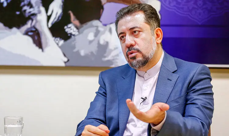 فروش کودک به خاطر وام ازدواج درست نیست