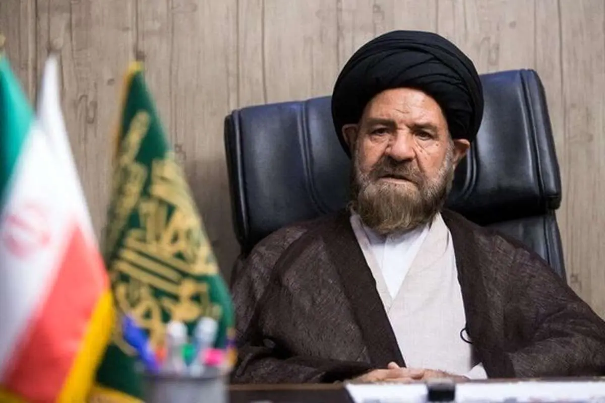 آیتالله بطحایی: ناخواسته با شعار گفتند ماجرای استخر کار بود