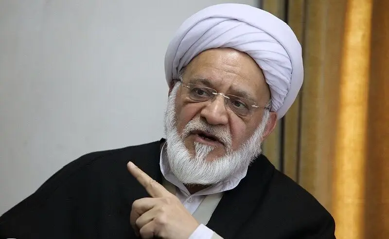 مصباحی مقدم: می‌توانیم برای سوئیفت جایگزین پیدا کنیم