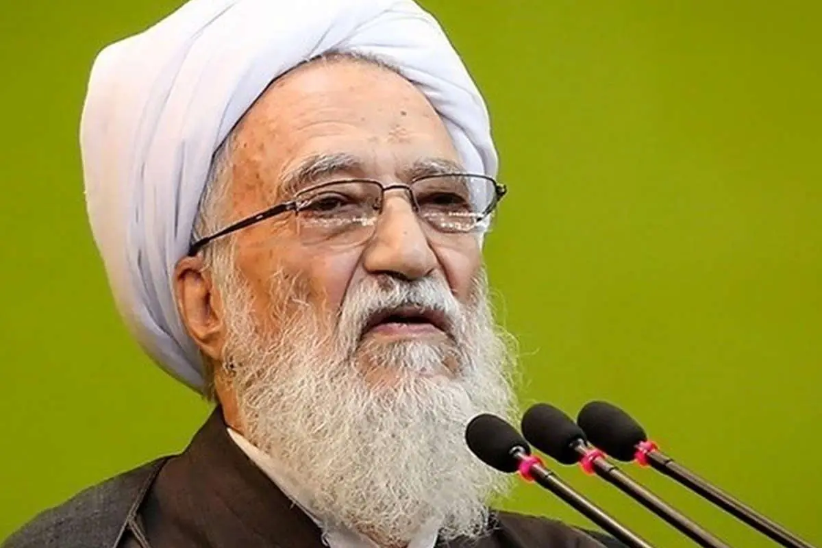 موحدی کرمانی: نفود دشمن در انقلاب فریاد رهبر را بلند کرد