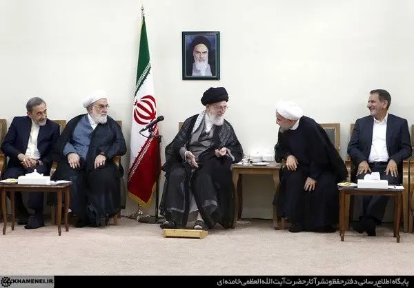 دیدار دولت‌های هاشمی، خاتمی، احمدی نژاد و روحانی با رهبر انقلاب