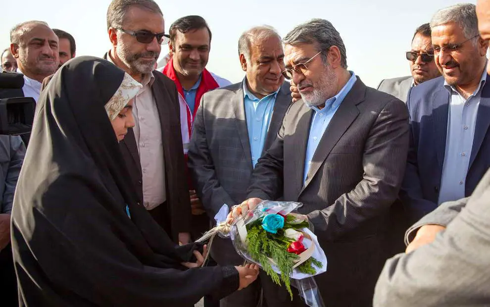 امروز به روایت تصویر// روز سوال، خداحافظی طلایی سلیمی، دانش‌آموختگان بهشتی و ...