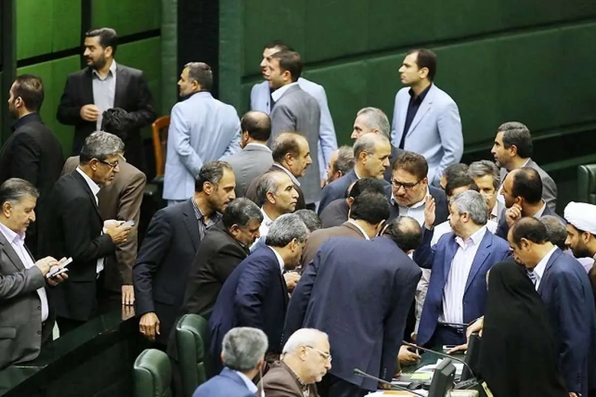 فراکسیونها و ساز ناکوک