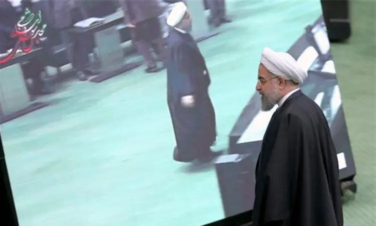 روحانی علیه روحانی!