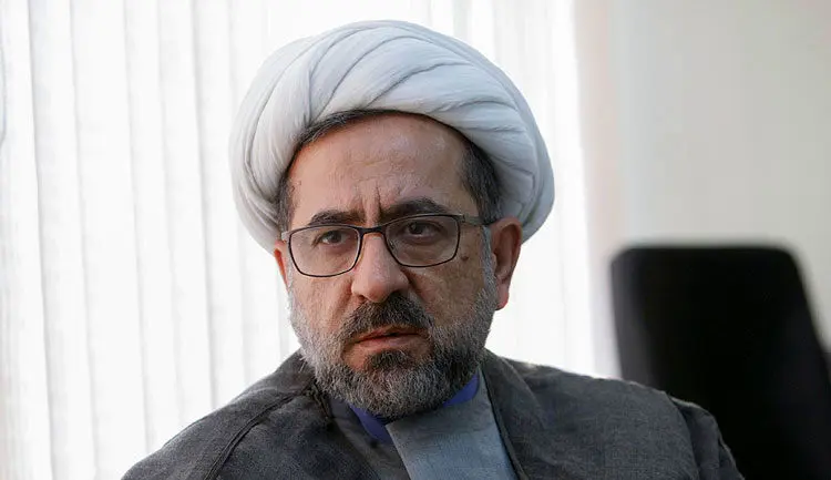 مهدی شیخ: برخی مسئولان رانت را حق خود می‌دانند