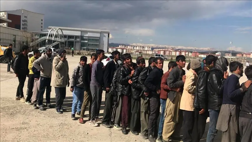 خروج کارگران افغان از کشور، چه تبعاتی دارد؟