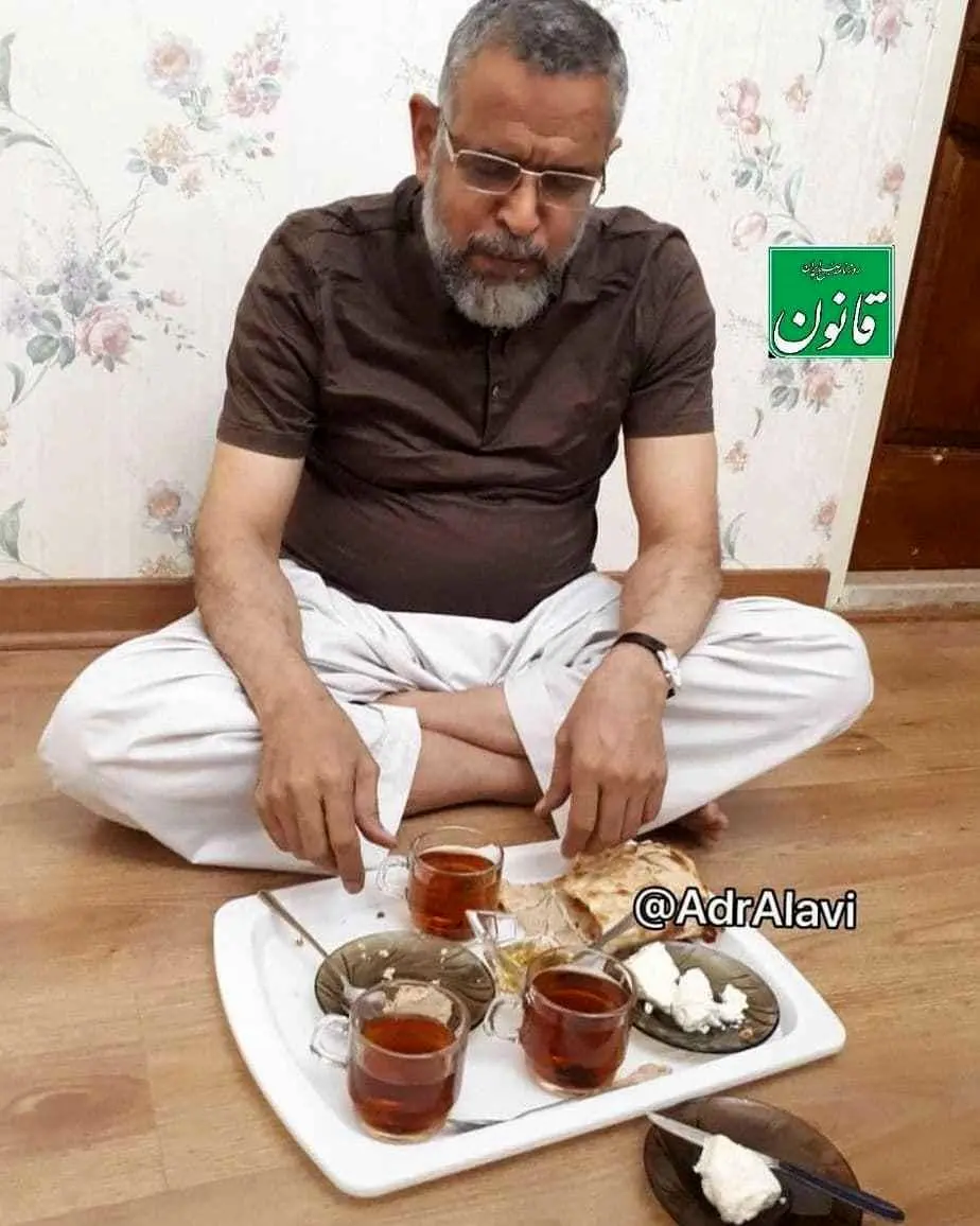تصویری متفاوت از تیپ وزیر اطلاعات