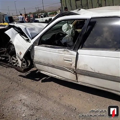 (تصاویر) تصادف پژو با نیوجرسی در جاده خاوران