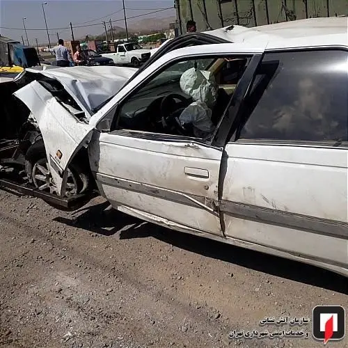 (تصاویر) تصادف پژو با نیوجرسی در جاده خاوران