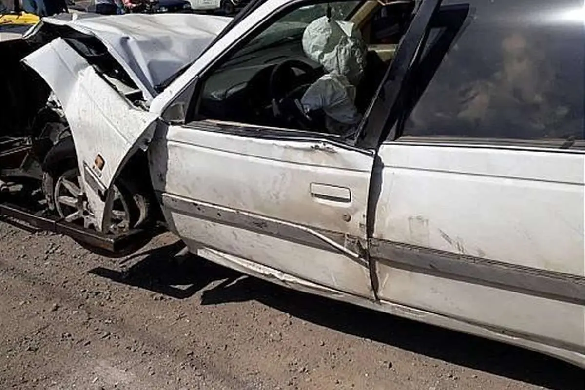 (تصاویر) تصادف پژو با نیوجرسی در جاده خاوران
