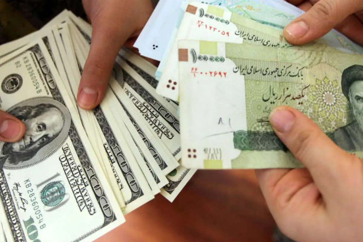 سود بانکی هم رقیب دلار نشد