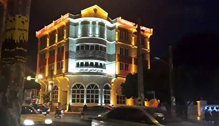 ککی که "شورای شهر بابل" به تنبان سیاست انداخت!