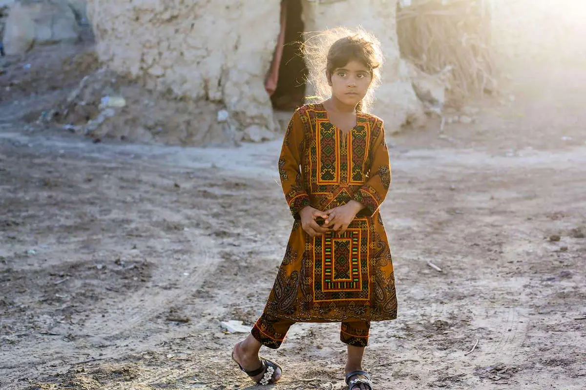 (تصاویر) از بیماری پوستی تا طوفان شن در روستاهای زابل