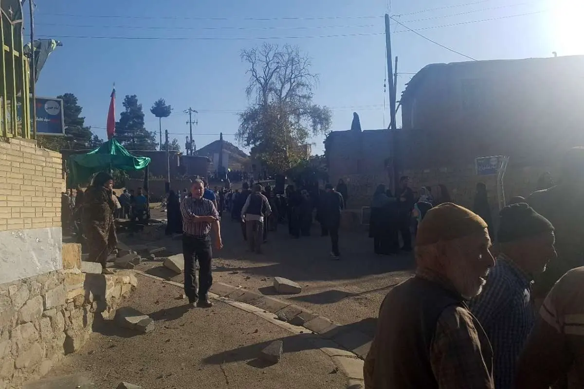 (تصویر) بر اثر برخورد جرثقیل با هیات عزاداران