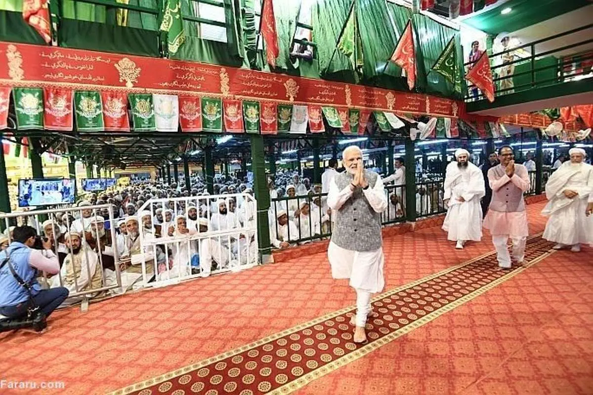 (تصاویر) نخست وزیر هند در مراسم عزاداری امام حسین (ع)