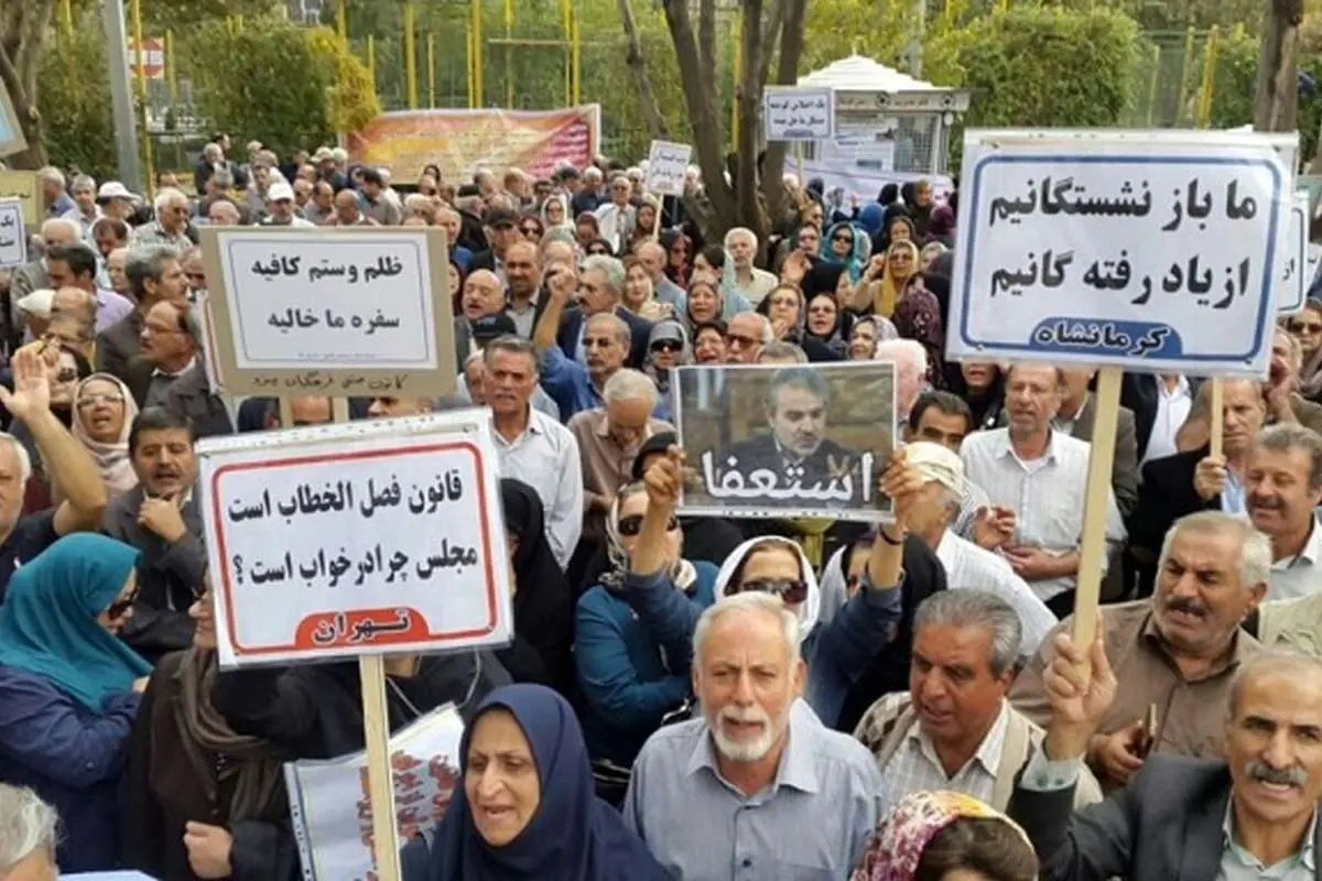 چرا بازنشسته نمیشوند: نگرانی از معیشت، قدرت طلبی، فساد اخلاقی و...؟!
