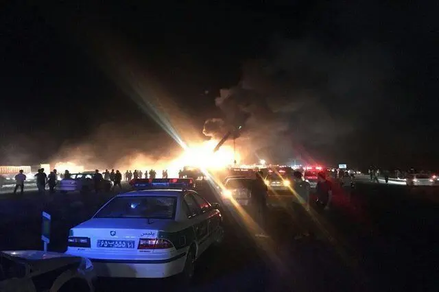 اجساد حادثه اتوبوس نطنز شناسایی شدند