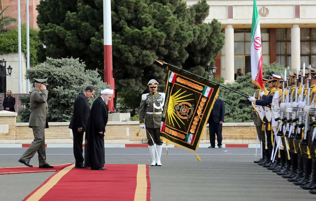 (تصاویر) روحانی عازم نیویورک شد