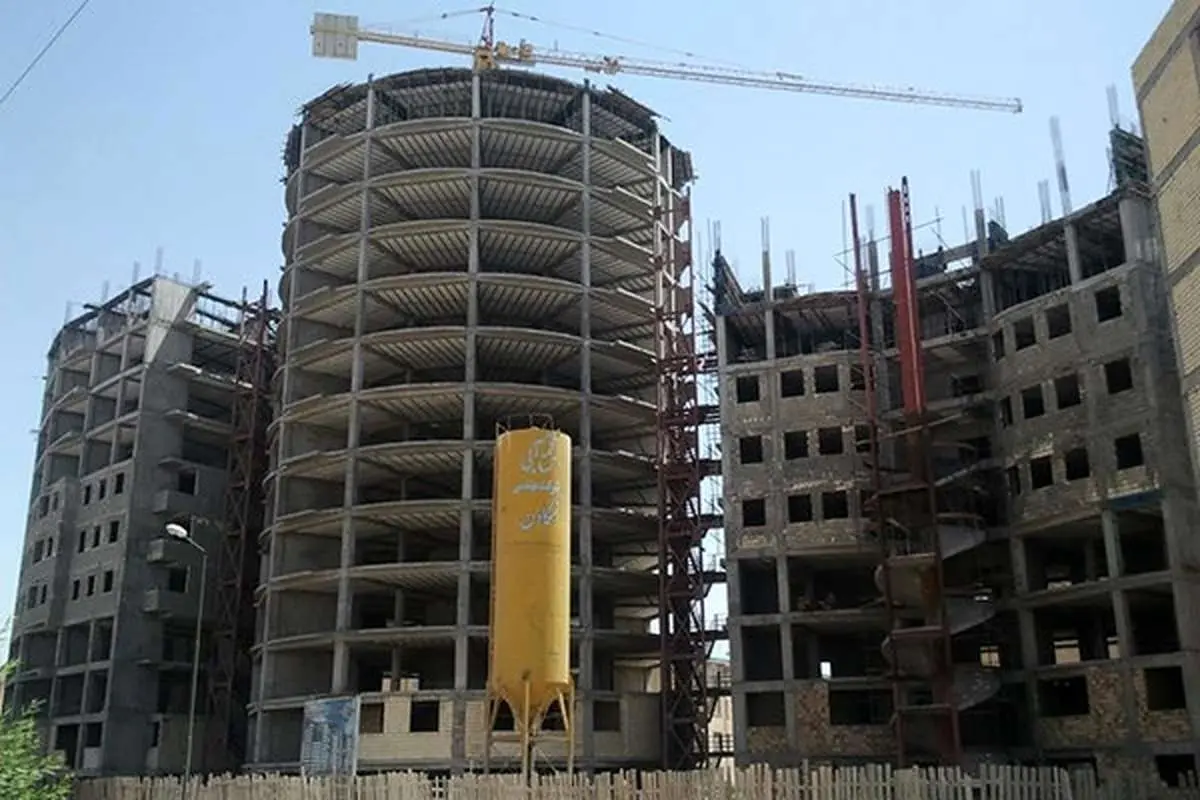 آپارتمان نوساز را نه کسی میفروشد، نه کسی میخرد