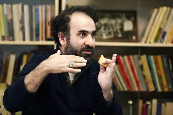 امیرخانی: چرا وزارت ارشاد نیروی هوایی نداشته باشد؟!