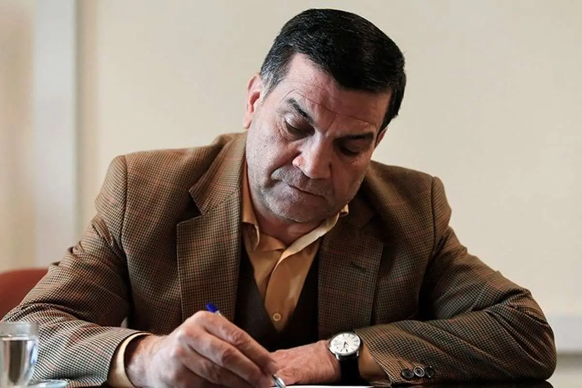 طعنه عضو شورای تهران: شهرداری بنگاه کاریابی برای هملهجهایها نیست