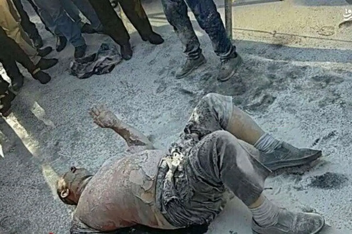 تصاویر جدید از خودسوزی مقابل شهرداری تهران