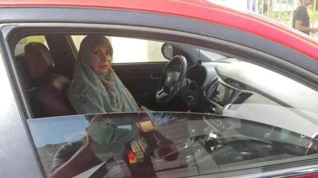 گوینده زن ورزشگاه آزادی، مجوز ورود نگرفت