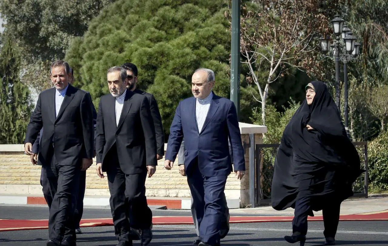(تصاویر) بازگشت رئیس جمهور از سازمان ملل