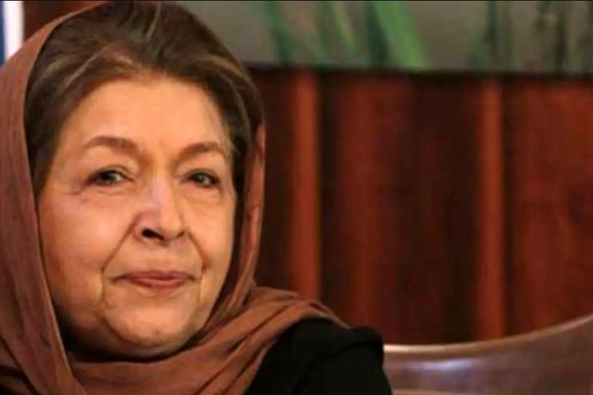انتقاد لیلی گلستان از تهمینه میلانی: شما الگوی زنان معترض و آزاده نیستید