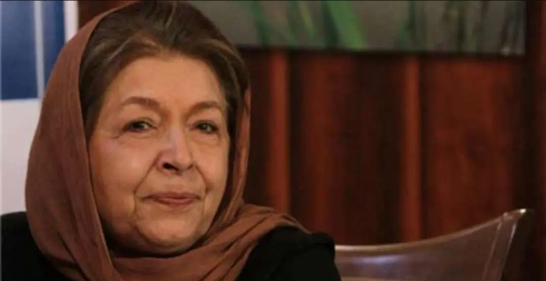 انتقاد لیلی گلستان از تهمینه میلانی: شما الگوی زنان معترض و آزاده نیستید