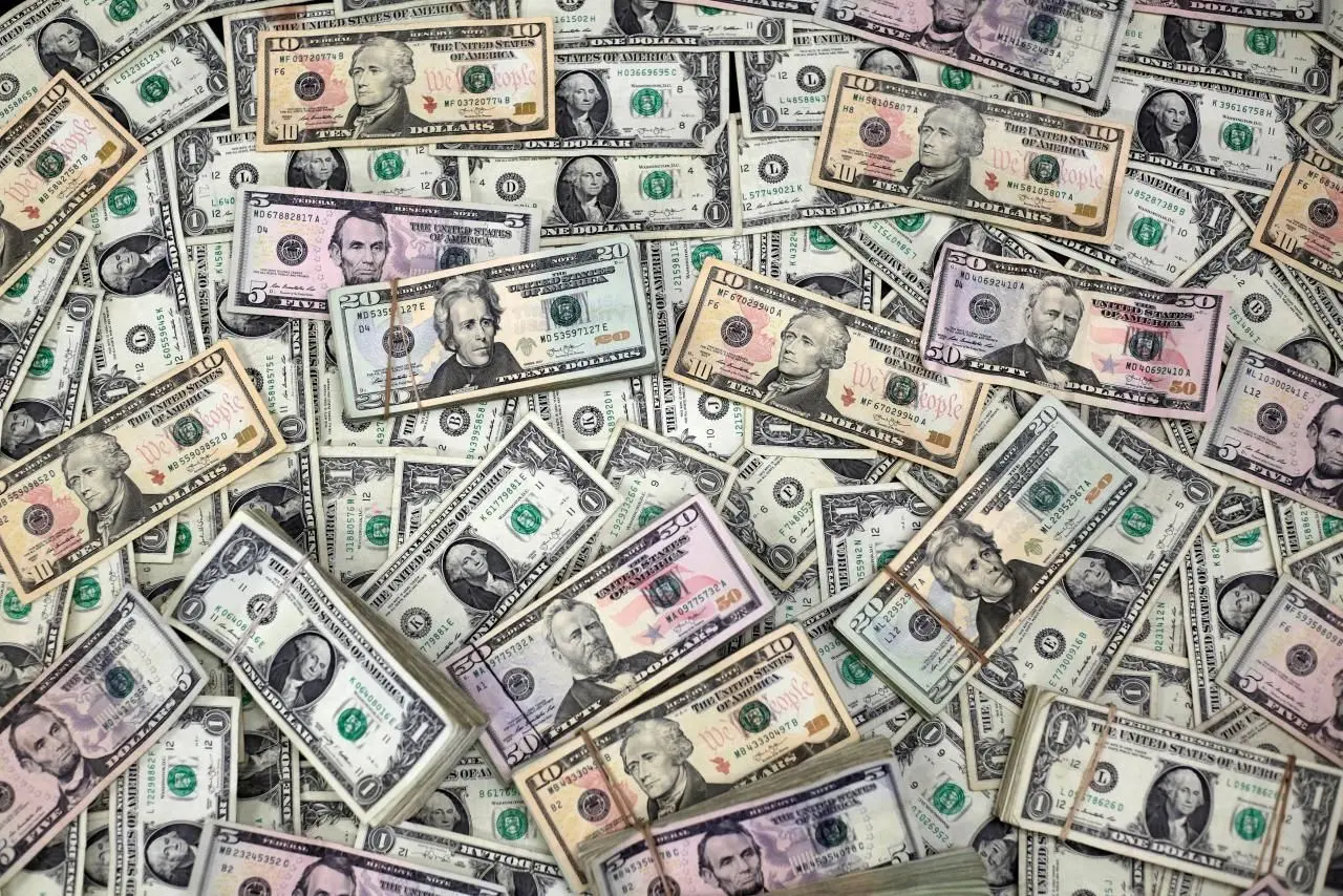 اقدامات اثرگذار بر کاهش قیمت دلار