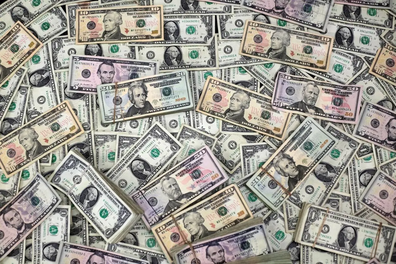 اقدامات اثرگذار بر کاهش قیمت دلار