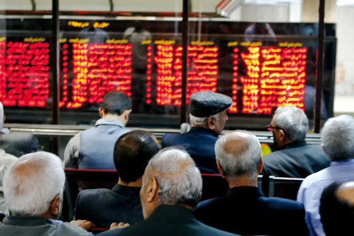 بازار بورس در انتظار اخبار خوش سیاسی