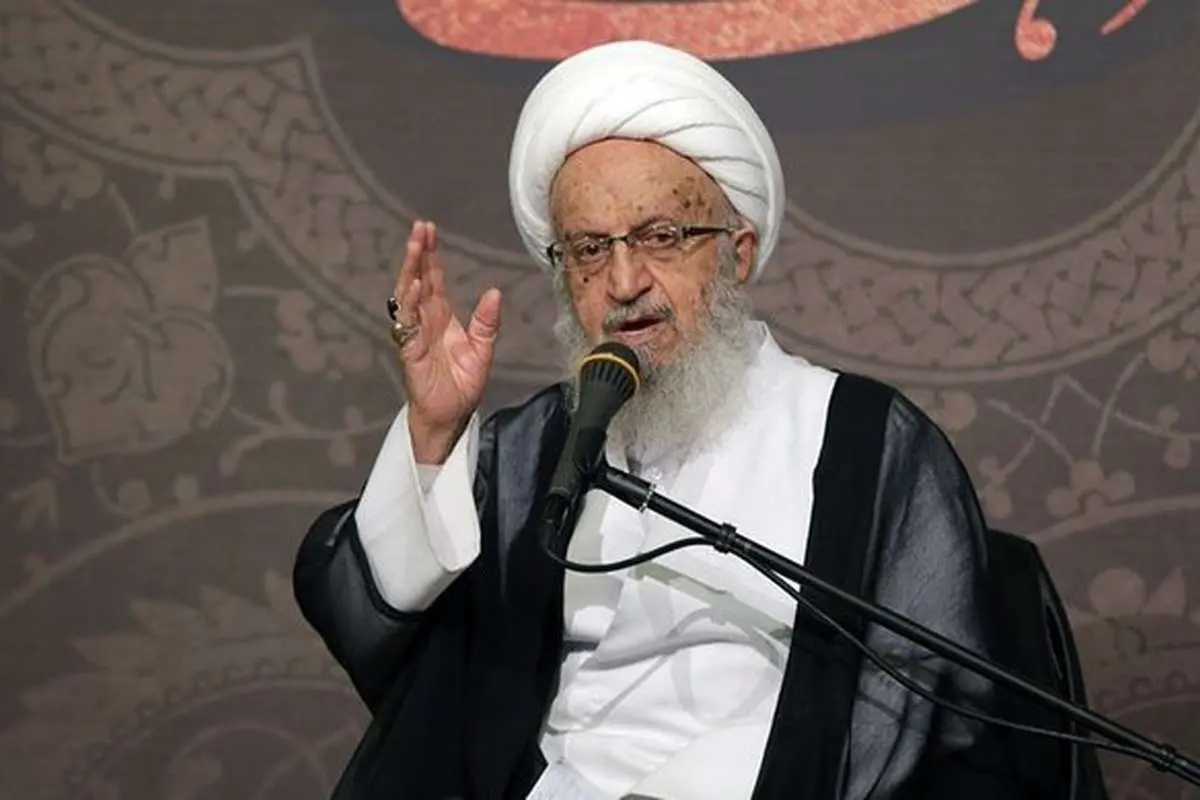 آیتالله مکارم: پلمب انبار محتکران را بشکنید