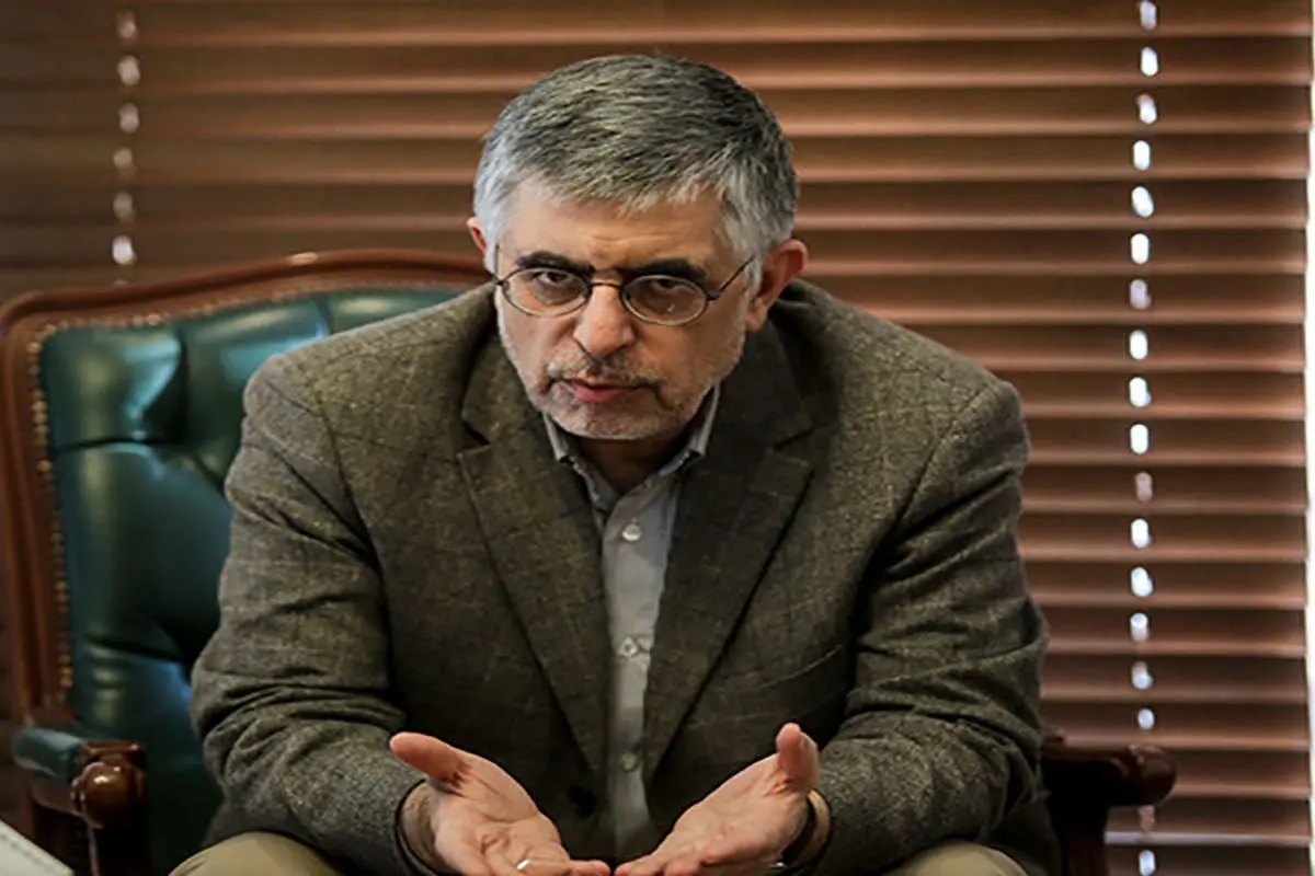 کرباسچی: استعفای جهانگیری را تایید نمیکنم