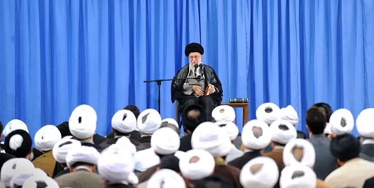 رهبرانقلاب: مسئولان جزموارد امنیتی، رازی را از مردم پنهان نکنند