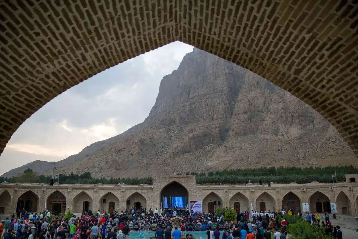(تصاویر) جشنواره سنگنوردی بیستون