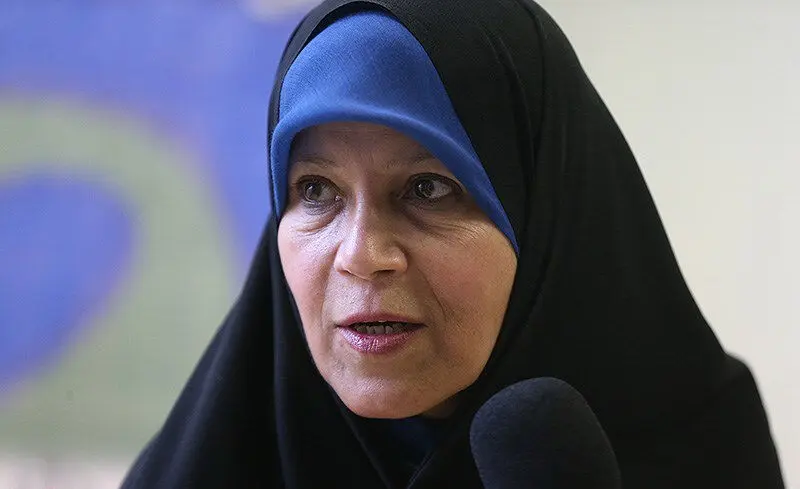 فائزه هاشمی: در رفسنجان پسته‌داری می‌کنم