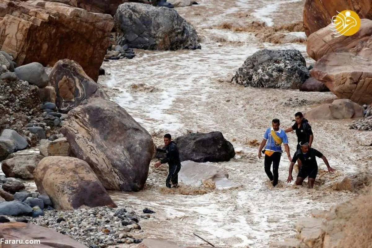 (تصاویر) حادثه برای اتوبوس دانش آموزان در اردن