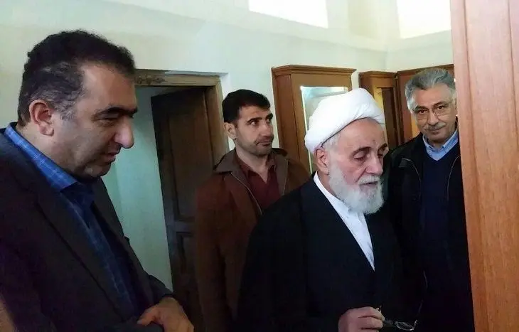 (تصاویر)  ناطق‌نوری در خانه نیمایوشیج
