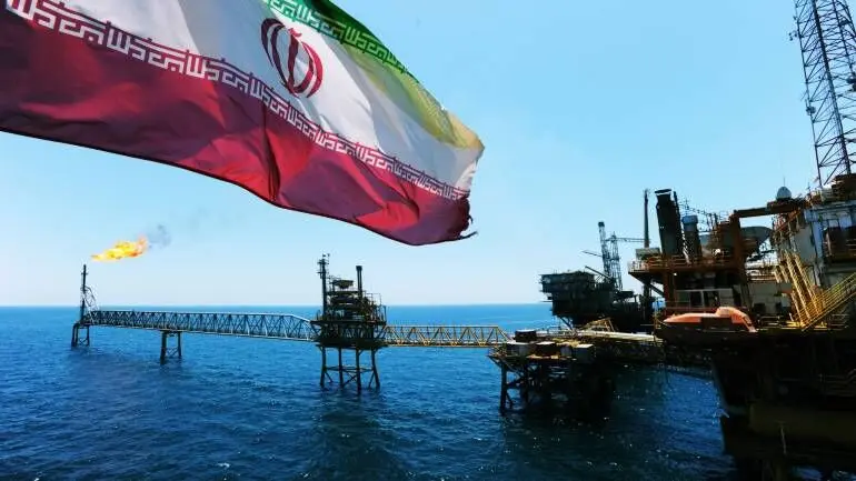 افزایش ۵ دلاری قیمت نفت ایران همزمان با کاهش تولید