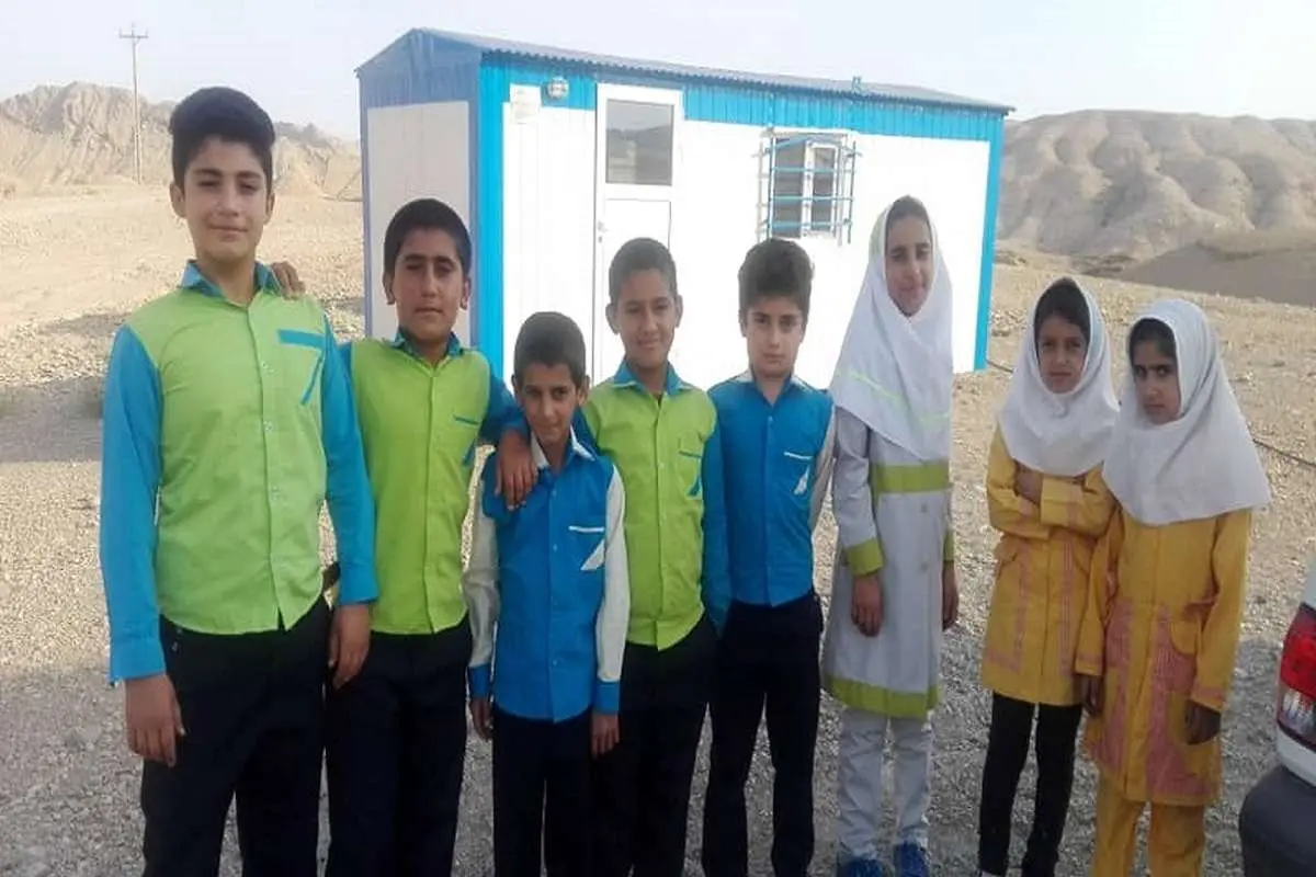 مدارس چادری عشایر گتوند به همت بنیاد برکت برچیده شد