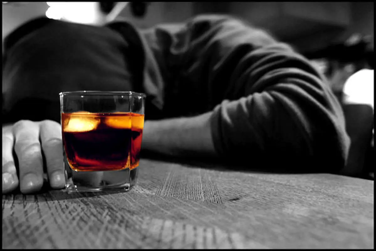 تعداد جانباختگان الکل در البرز به ۲۵ نفر رسید