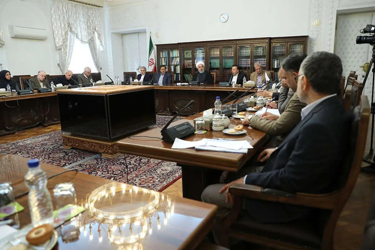 روحانی: در شرایط بحرانی نیستیم