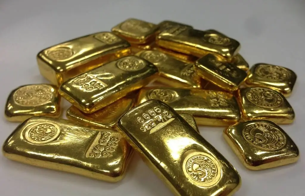 خیز قیمت طلا با رکورد شکنی دلار