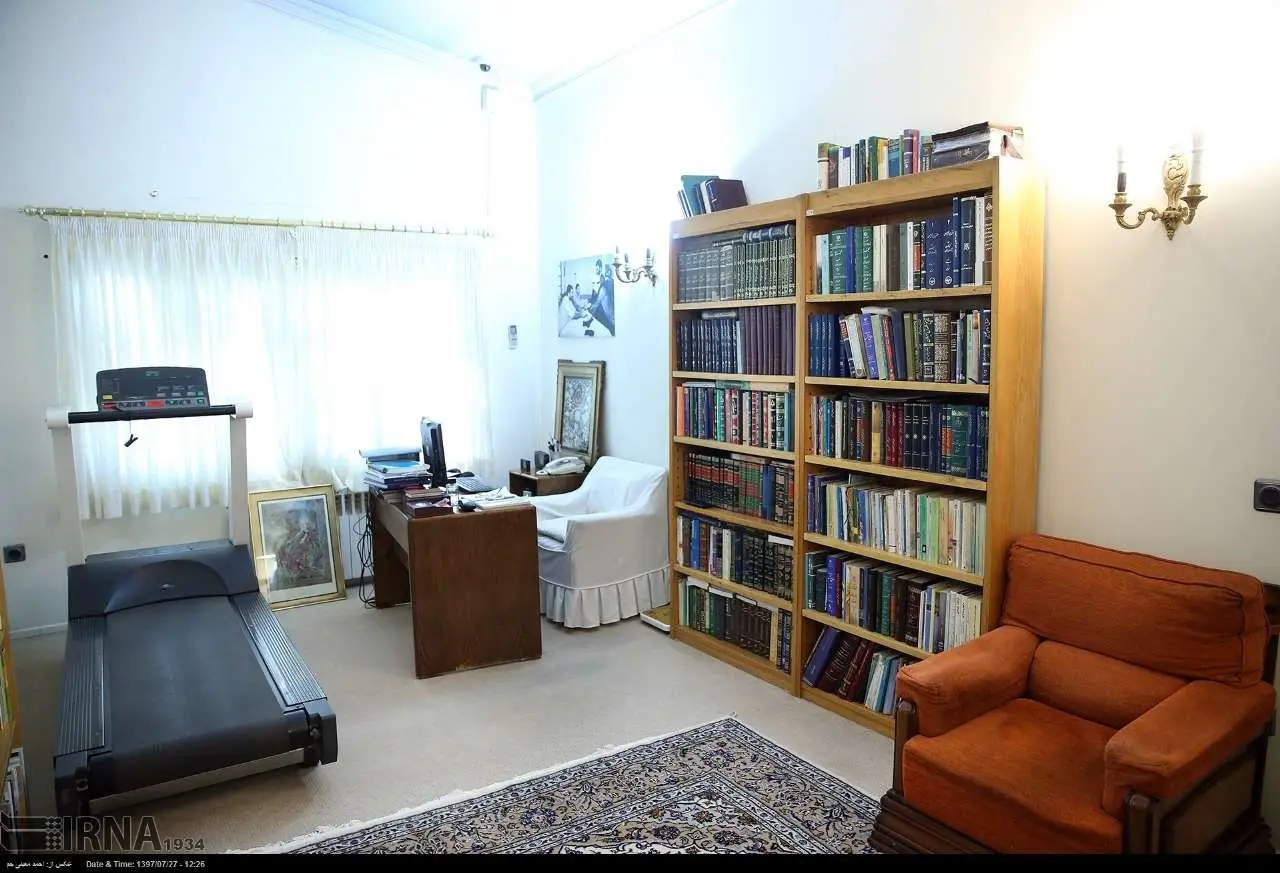 (تصویر) اتاق ورزش و مطالعه هاشمی‌رفسنجانی