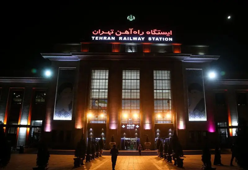 (تصاویر) اعزام اولین گروه از زائران اربعین با قطار