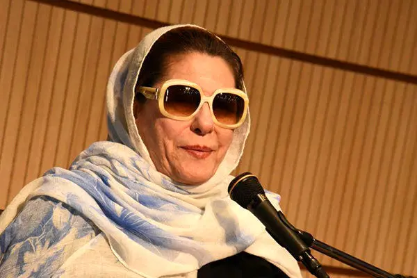 توضیح «پری زنگنه» درباره نسبت خانوادگی‌اش با خاشقجی