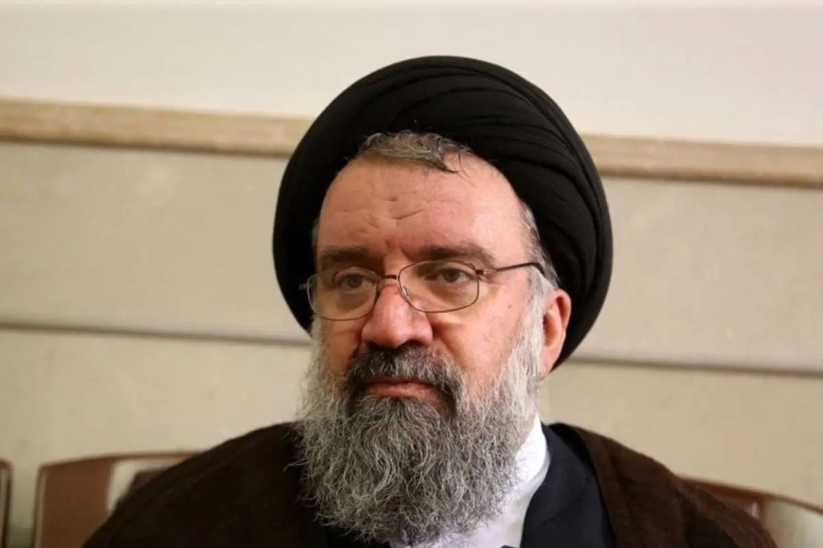 احمد خاتمی: اگر نسخه تسلیم را قبول کنیم از دین خدا گمراه شدیم